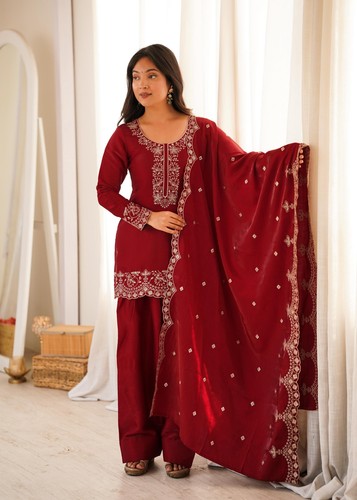 Salwar kameez indian pakistani - indian,