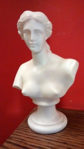 Alabaster venus milo - alabaster, /