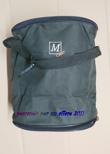 Milo oval bag - on, the