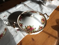Royal Albert Old Country Roses