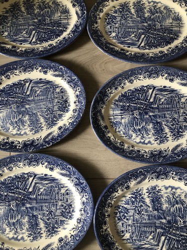 Six oval churchill - blue, and