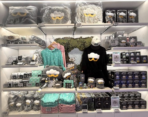 Friends lucky shop pop - shop, /