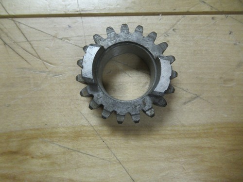 Yamaha oem kick pinion gear - oem,
