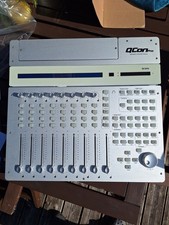 Icon QCon Pro x USB Midi DAW