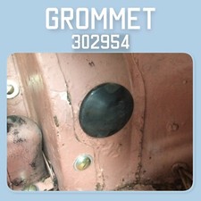 Clutch slave cylinder access bulkhead grommet 302954 for Land Rover Series II.