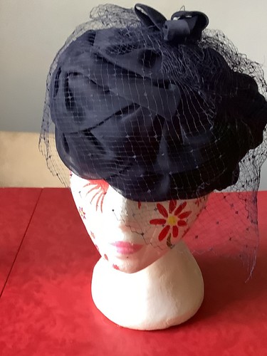 Vintage pillar box - hat, navy