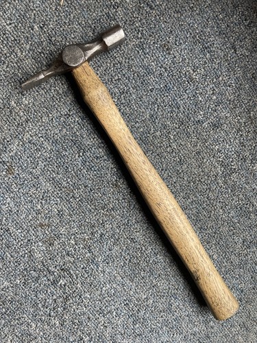 Stanley 2oz pin hammer - 3-1/2oz,