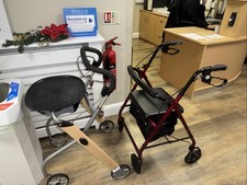 4 wheel mobility walker with