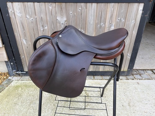 Antares jump saddle medium - jump,
