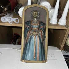 Marcus Replicas  Queen