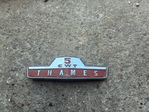 Ford thames badge 5cwt - ford,
