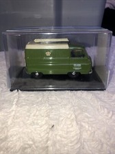 Oxford JM005, Morris J2 Van