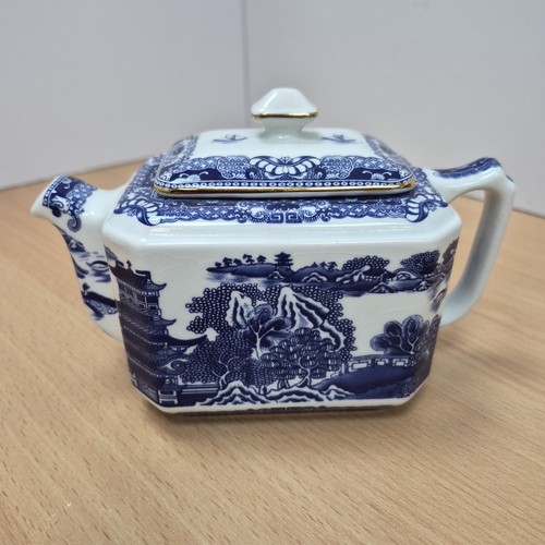 Vintage reproduction wade - vintage, by