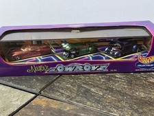 Hot Wheels - Newton's Lowboyz 3-Car Set - Lowriders