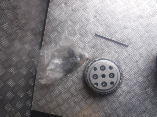 Suzuki bandit 650 clutch - suzuki,