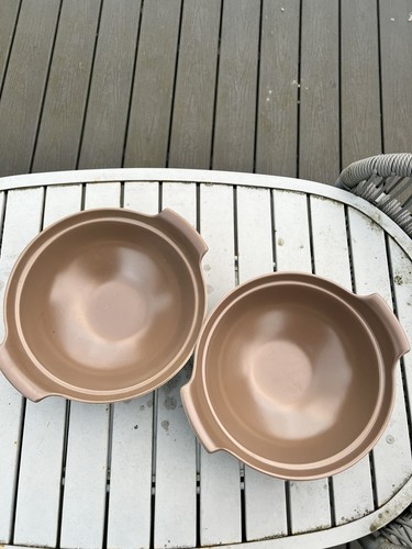 Casserole dishes one with - one,