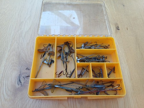 Quantity vintage bait - vintage,