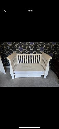 Boori cot bed - cot,
