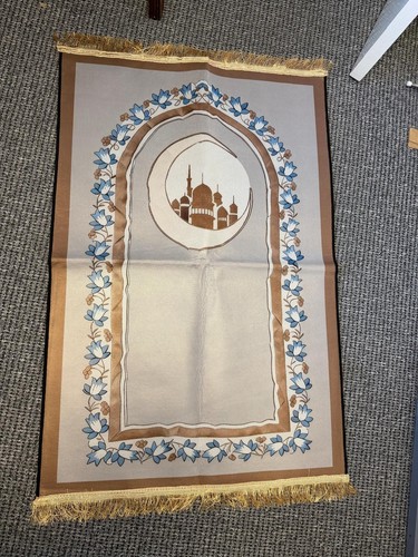 Islamic prayer mat velvet soft - mat,
