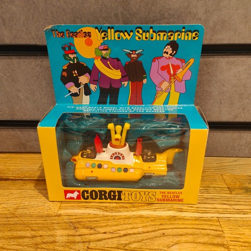 The beatles yellow submarine - yellow,