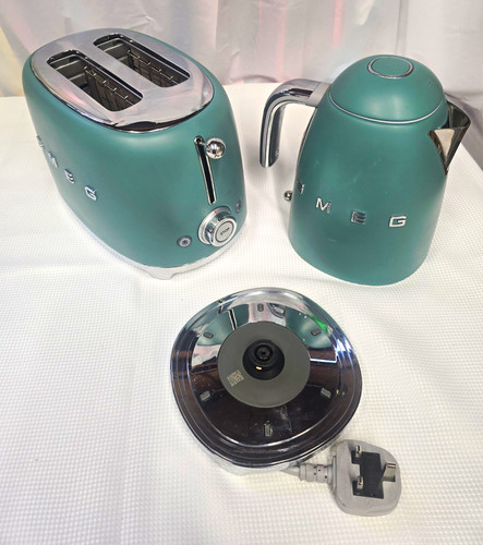 Smeg green kettle 2 - green, 2-slice