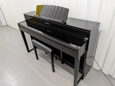 Yamaha Clavinova CLP-545PE in