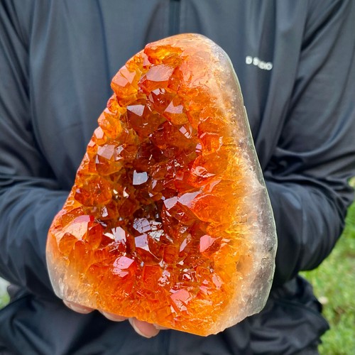 11lb natural citrine geode - 2.11lb,
