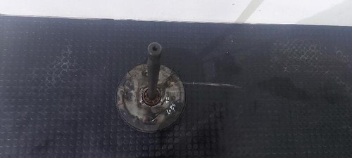 Rear left wheel - left,