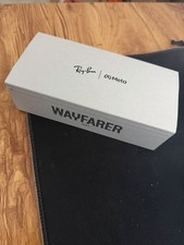 Ray-Ban Wayfarer Grey