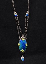 Murrle Bennett pendant-