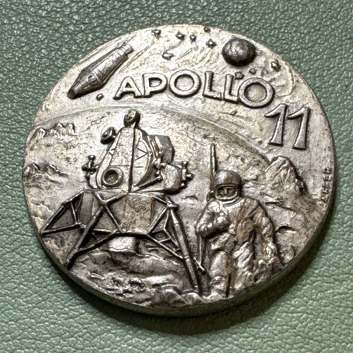 Apollo first men on the - first,