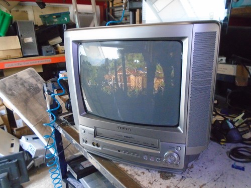 Aiwa inch crt tv - inch,
