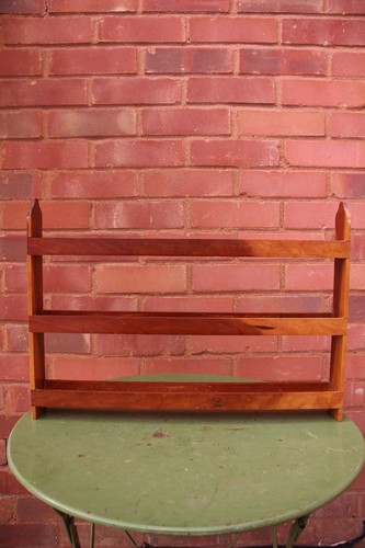 Vintage style tier wooden - vintage-style, 3-tier
