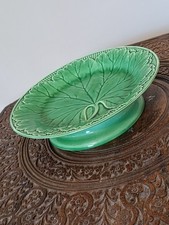 Wedgwood Etruria Barlaston Green Cabbage Leaf Footed Plate Vintage Majolica VGC