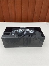 Minichamps Green Bentley Blower 4.5L LE MANS 1930 Model Car  1/18 Scale