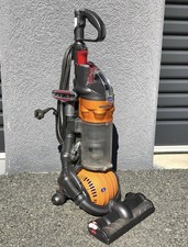 Dyson Roller Ball Vacuum  w/