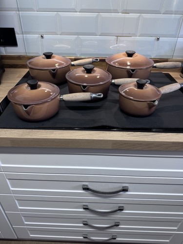 Vintage creuset hazelnut - le,