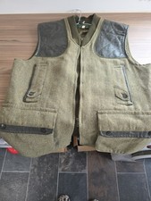 BEAVER of Bolton Tweed Gillet