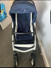 Navy Venicci Pram