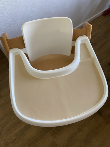 Tray liner for - tray,