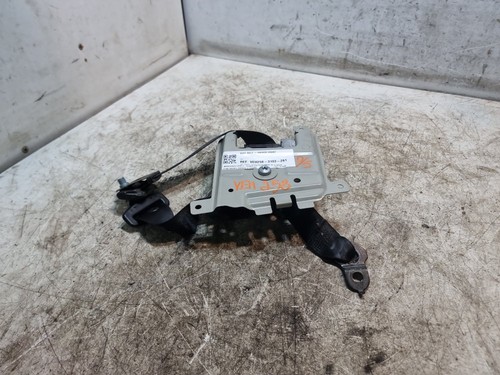 Mercedes seat belt assembly - mercedes,