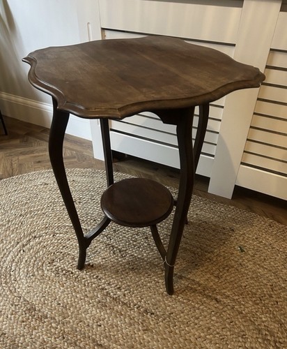 Vintage wooden queen - vintage,