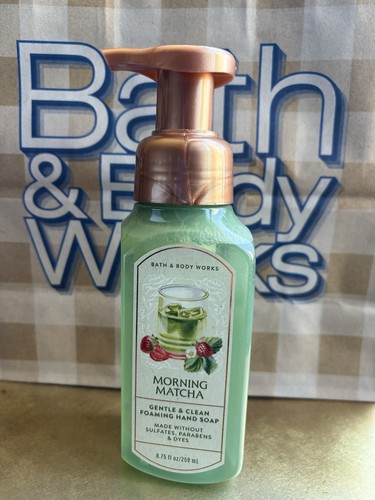 Bath body works foaming hand - &,