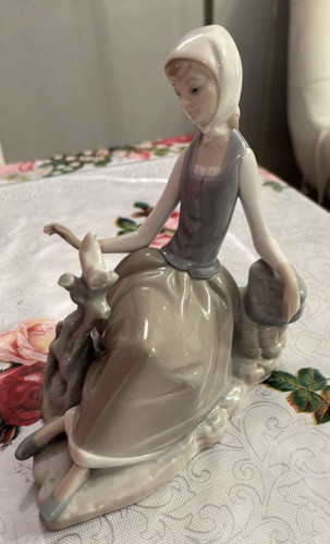 Lladro shepherdess with - with, dove"