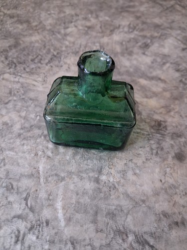 Small vintage glass - small,