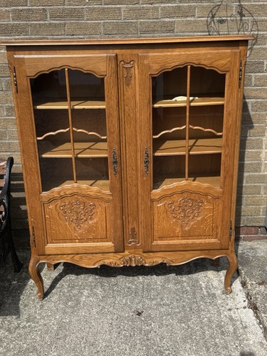 Vintage louis french vitrine - louis,