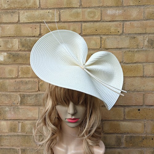 Ivory cream fascinator - cream, ostrich