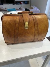 Vintage Tan Leather Gladstone