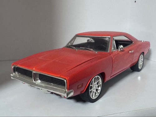 Hot wheels dodge - hot,