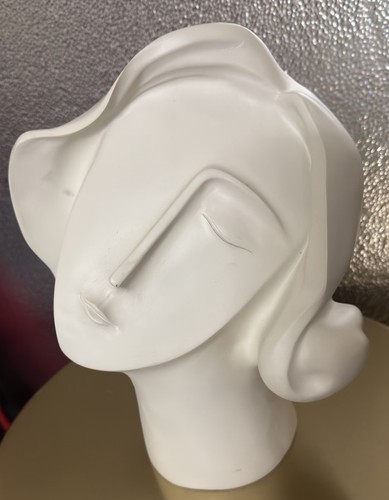Art deco lady - art, sculpture